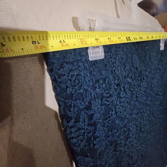 TORRID Floral Lace Mini Skirt Dark Teal Scalloped Hem Size 1X Mod Preppy Teatime - Picture 5 of 8